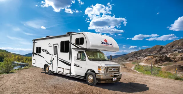 CanaDream Large Motorhome Class C RV in Canada