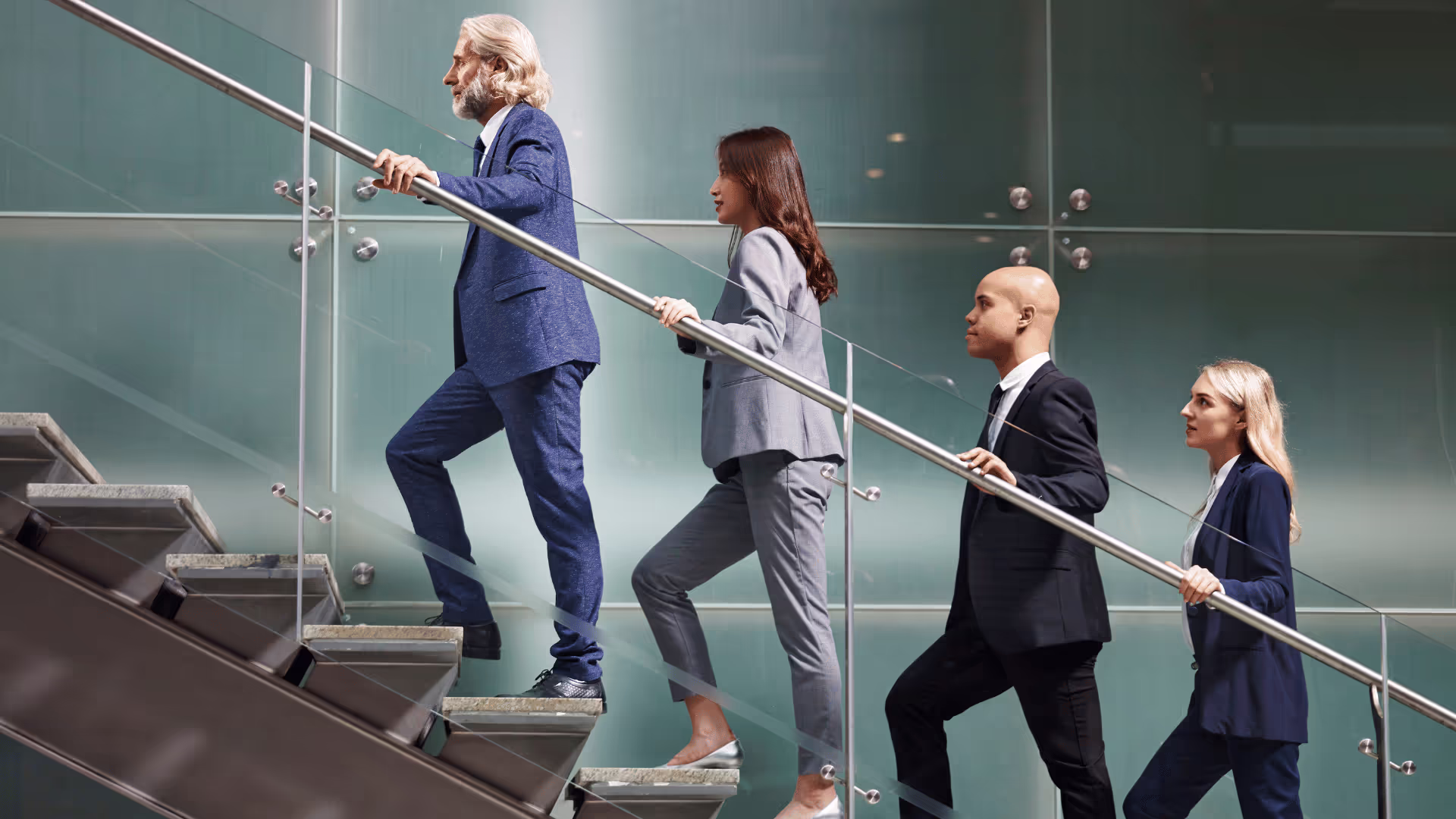 advisors walking