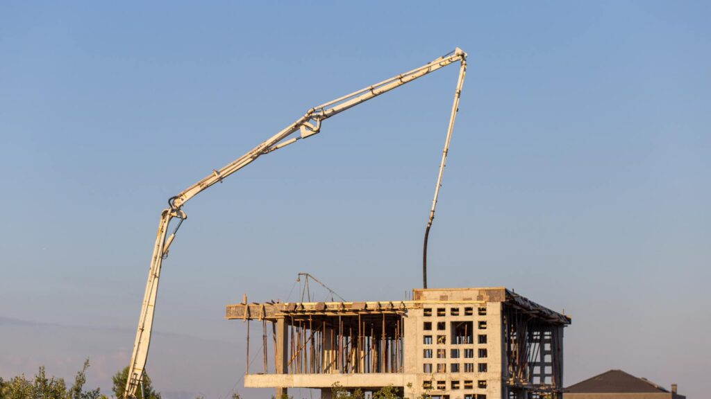 8 Safety Tips for High-Rise Concrete Pump Setups