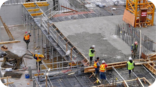 8 Signs Your Project Needs a Concrete Pump, Not Manual Tools