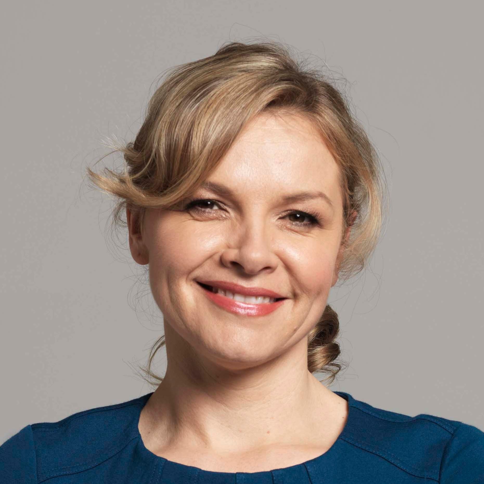 Justine Clarke