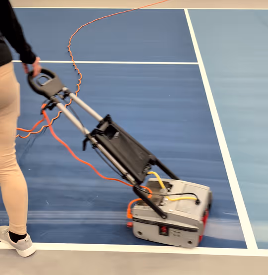 Nassreinigung mit Spezialmaschine