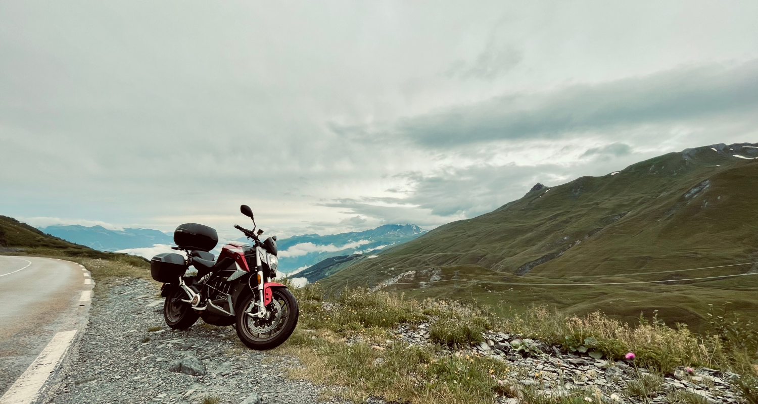 Electric motorcycle Zero SR/F on a tripStanislas at the Stanislas square of Nancy, FranceElectric motorcycle Zero SR/F on a mountain road