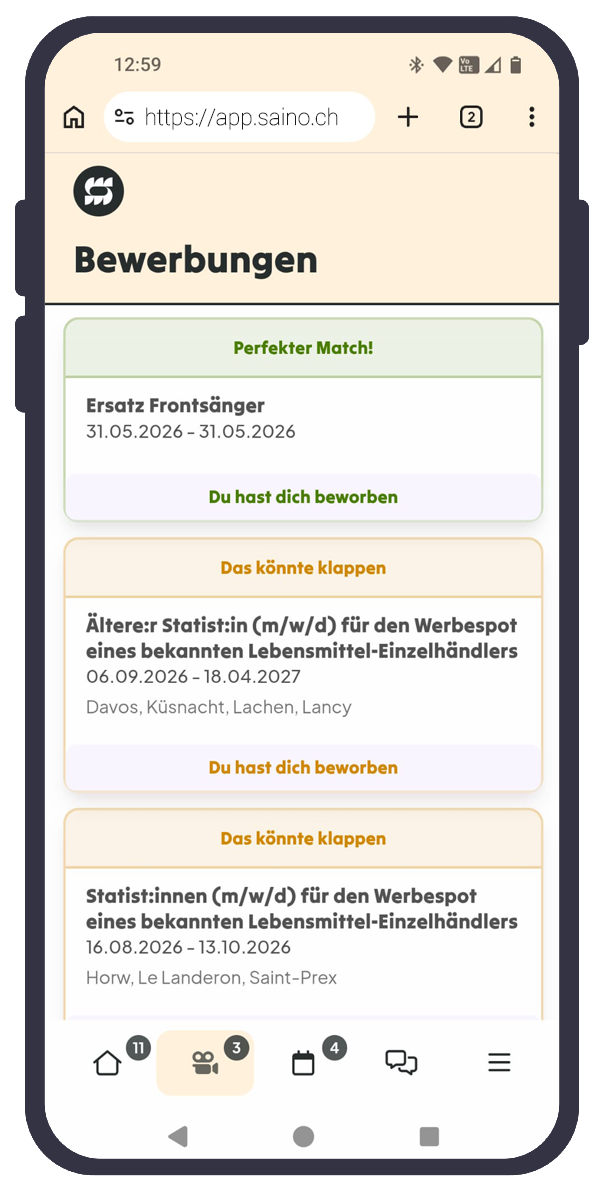 Smartphone screen showing job applications in German with status labels and dates on a job app.