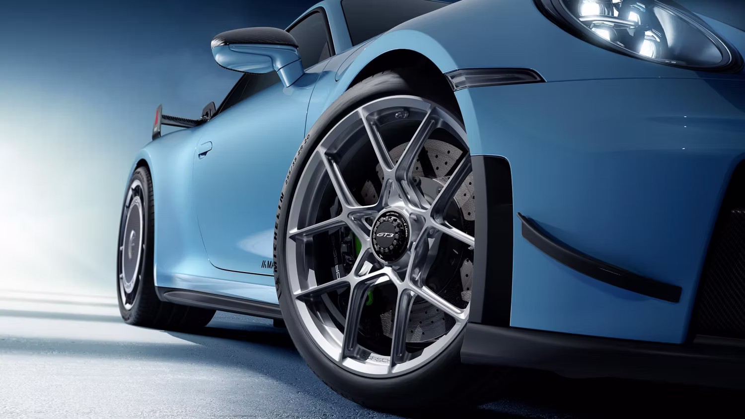 Forged front wheel and PCCB brakes on the 911 GT3 Manthey Kit, with carbon side flaps visible