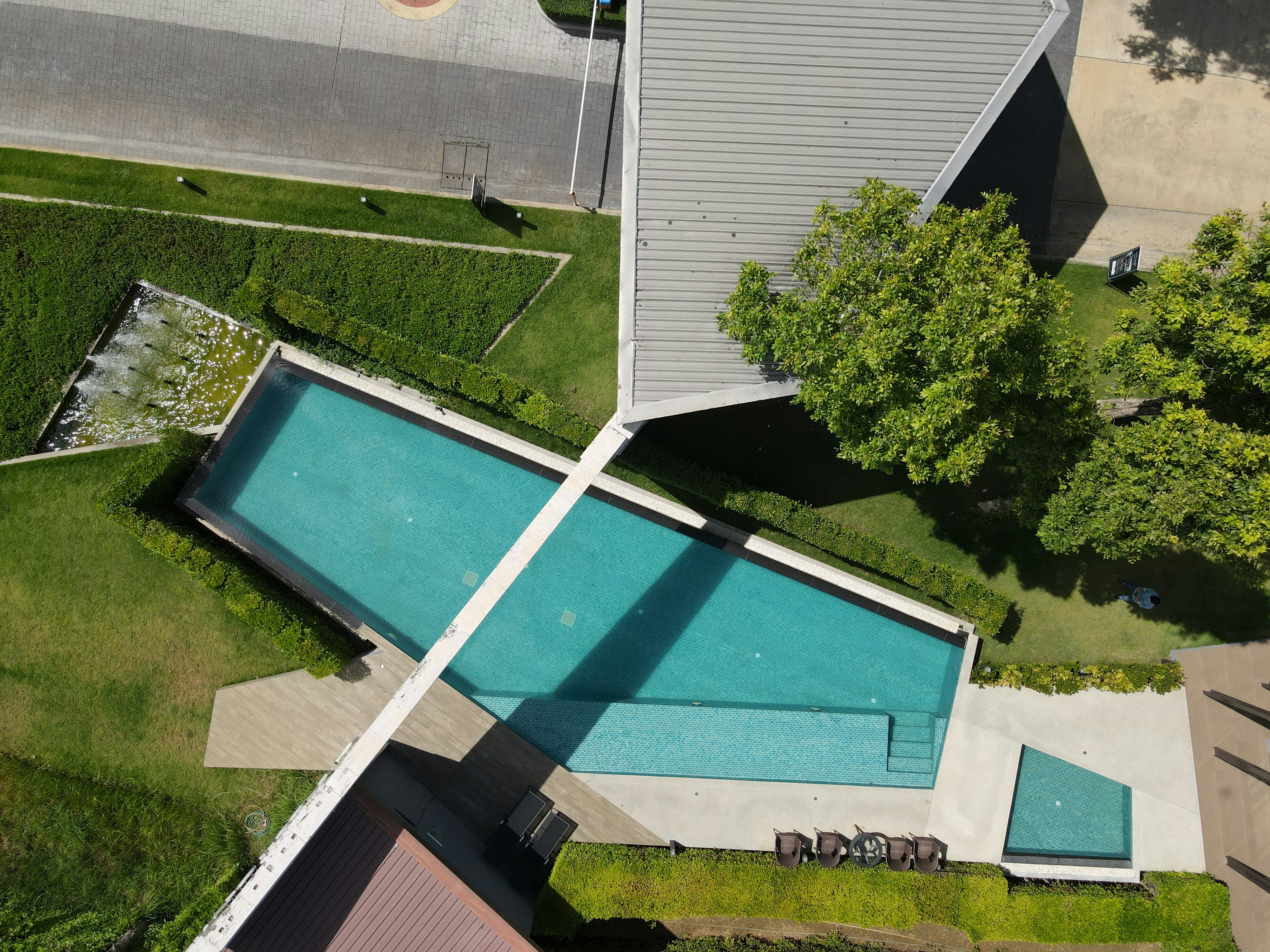 How to Add Privacy to Your Backyard Pool (Without Sacrificing Style)