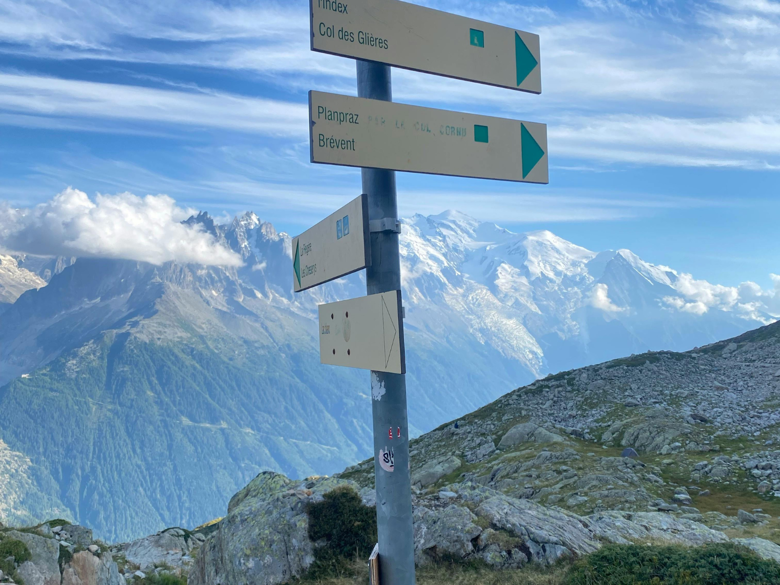 The Essential Guide to Seamless International Shipping for E-commerce Brands