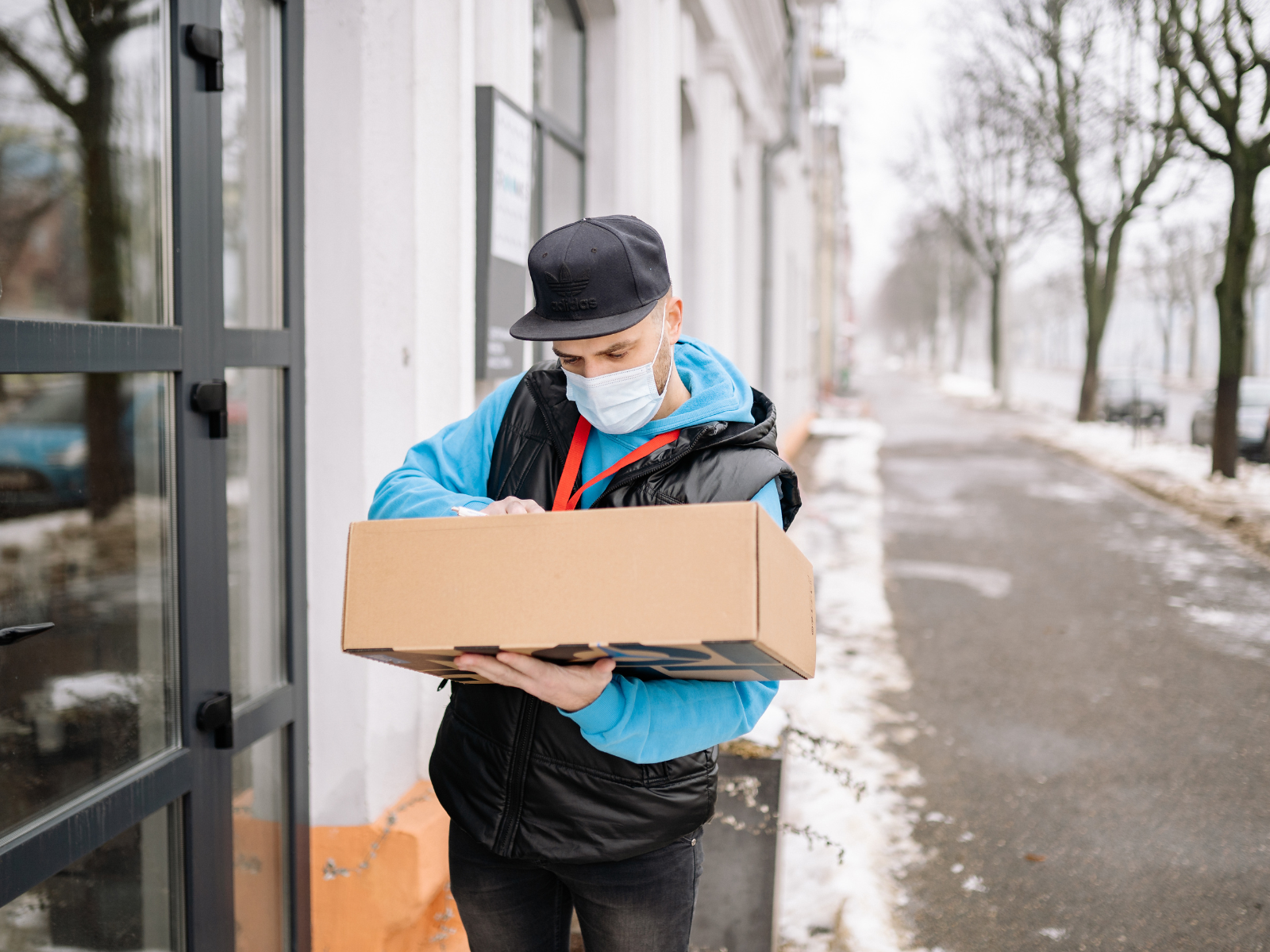 Mastering Reverse Logistics: Efficiently Managing E-Commerce Returns