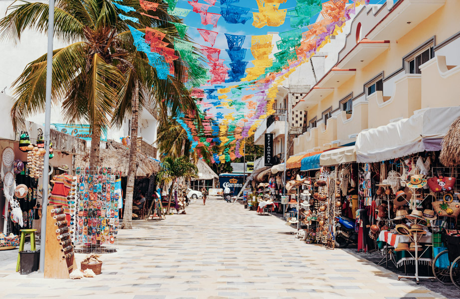 Tulum Begins Converting La Veleta's Calle 7 Sur Into a Pedestrian Commercial Corridor