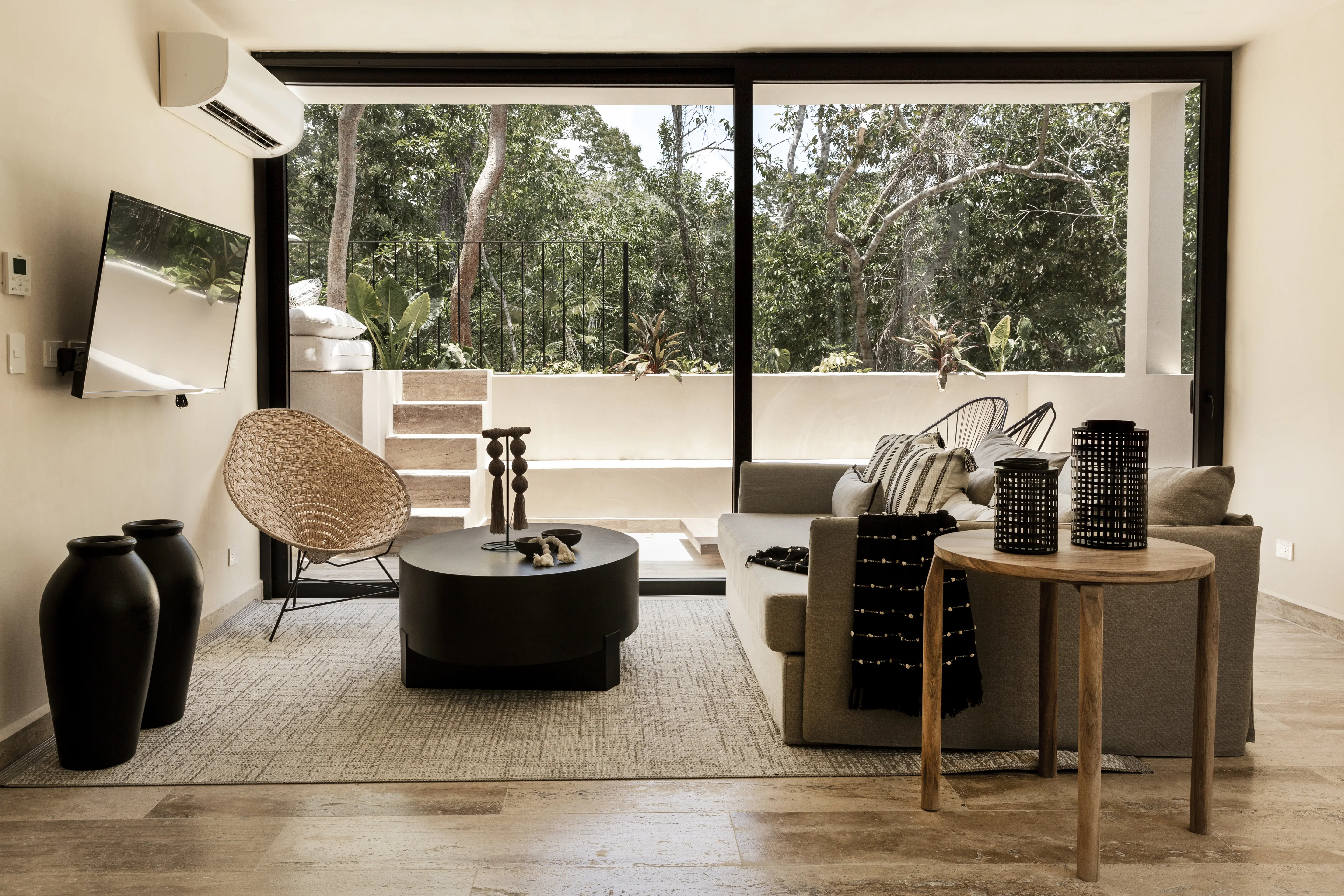Elegant 2-Bedroom Condo in Aldea Zama, Arba Tulum - photo 4 of 10