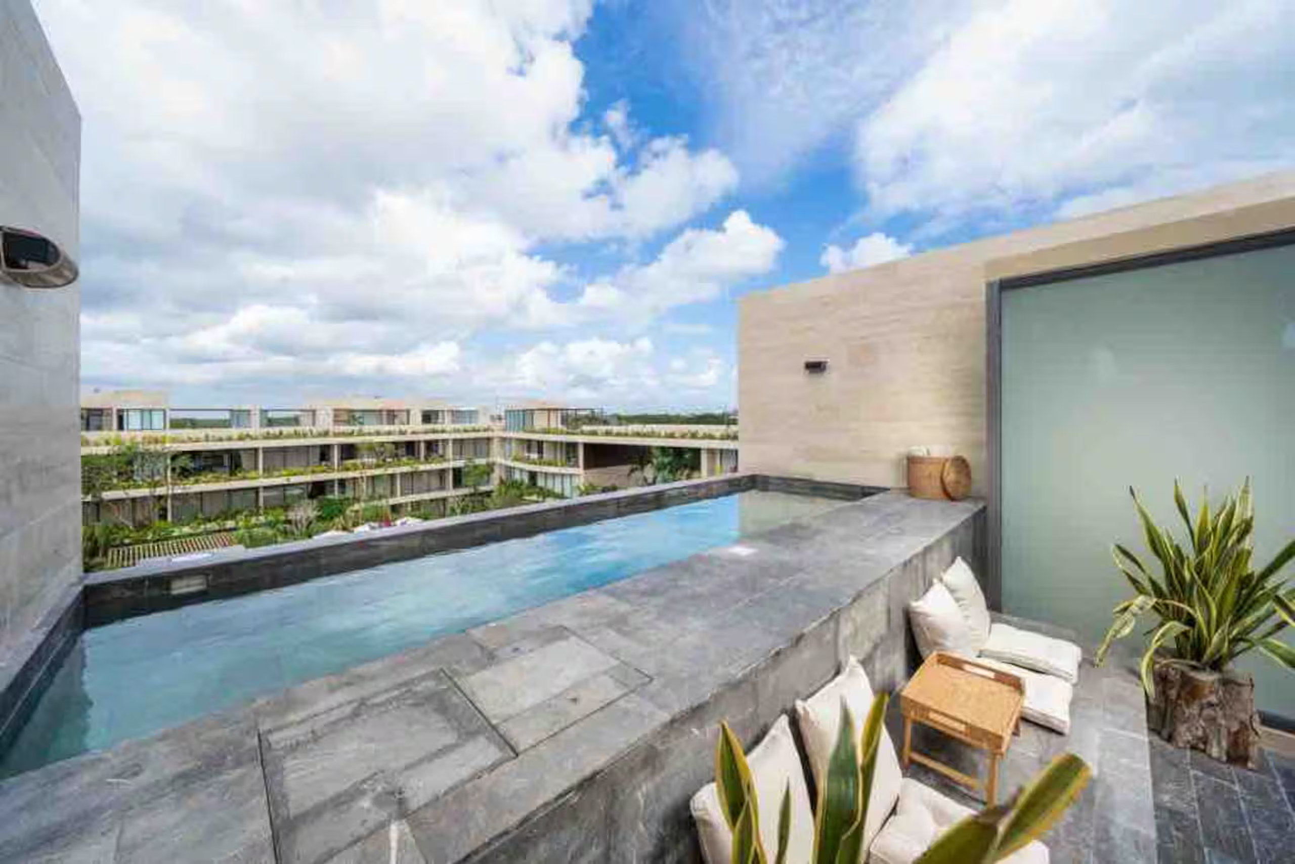 Plaza Penthouse at MISTIQ Premium | 3 Bedroom Rooftop Pool Residence in Region 15, Tulum