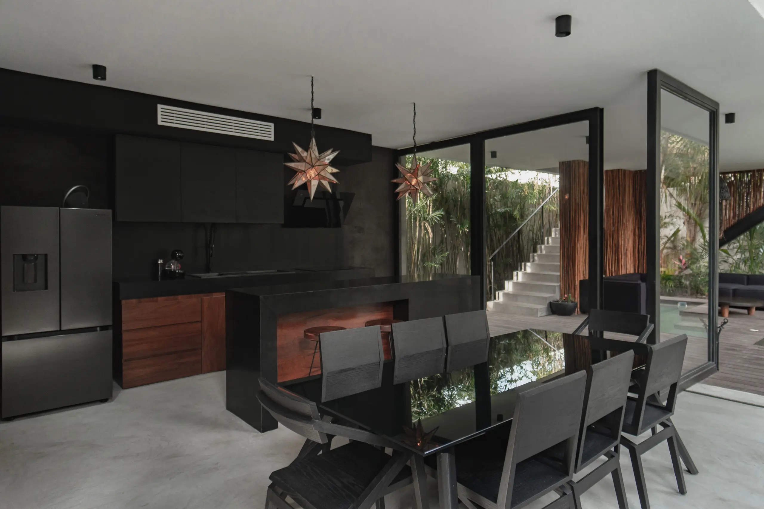 4 Bedroom Villa with Twin Pools and Rooftop Terrace in Region 15, Tulum