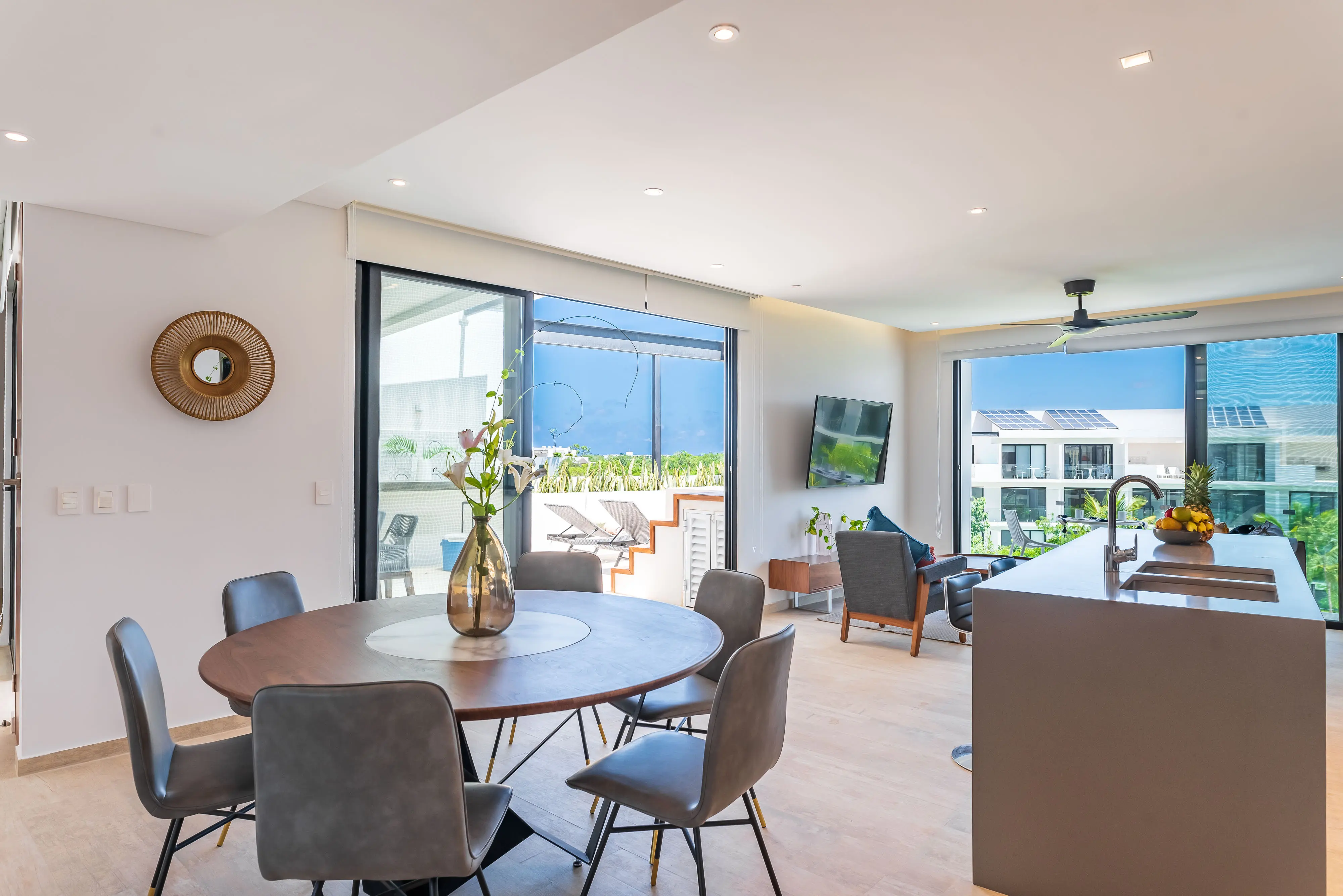 Central Park Lagunas | 4 Bedrooms Penthouse for sale Turn-key