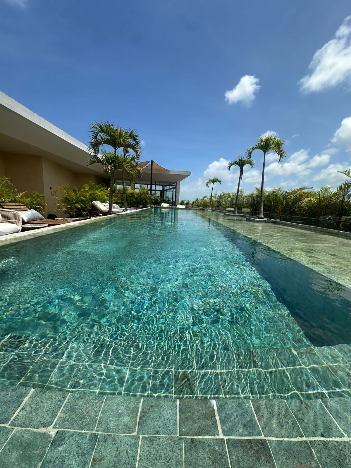 Nequen | 1 Bedroom Turnkey Residence with Private Pool in La Veleta