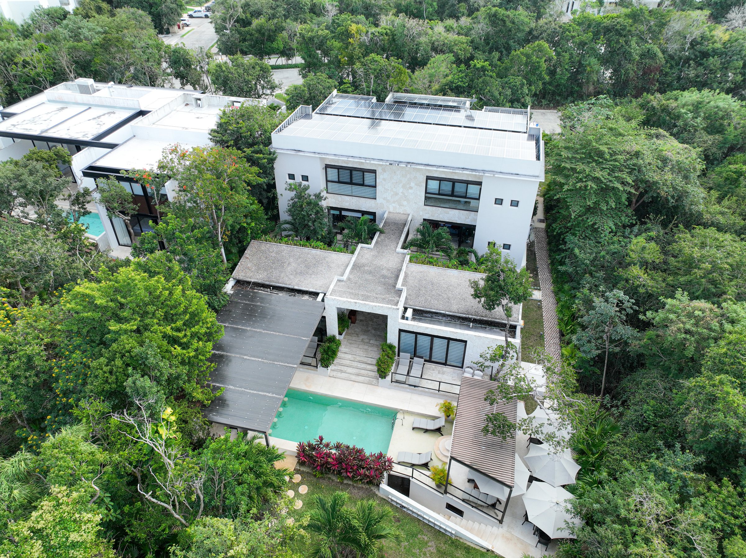Villa Xaha | 6 Suite Residence in Tulum Country Club