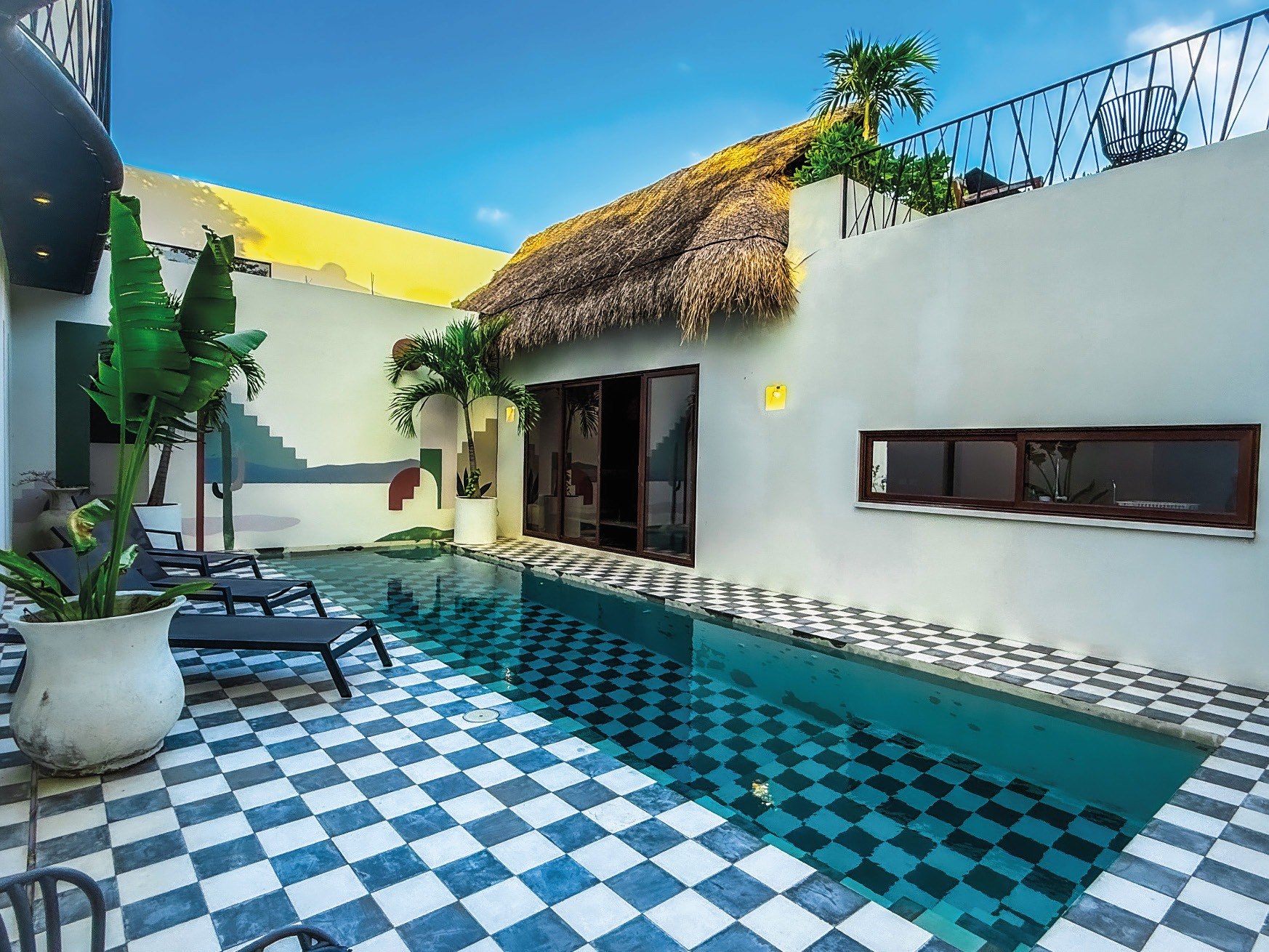 Casa Zorro | 4 Bedroom Villa with Palapa Roof in Region 15, Tulum