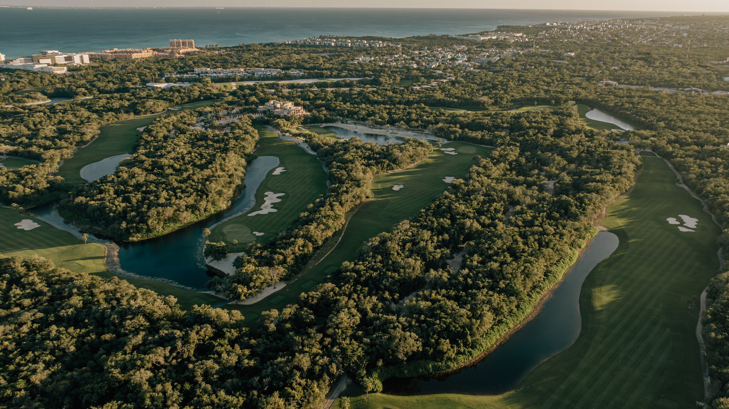 La Escondida | Large Golf Front Lots in Corasol, Playa del Carmen