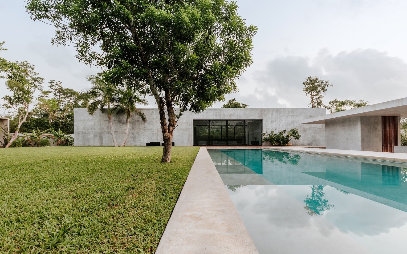The Artist’s Mansion | 3 Bedroom House with Atelier and Pool near Gran Cenote, Tulum