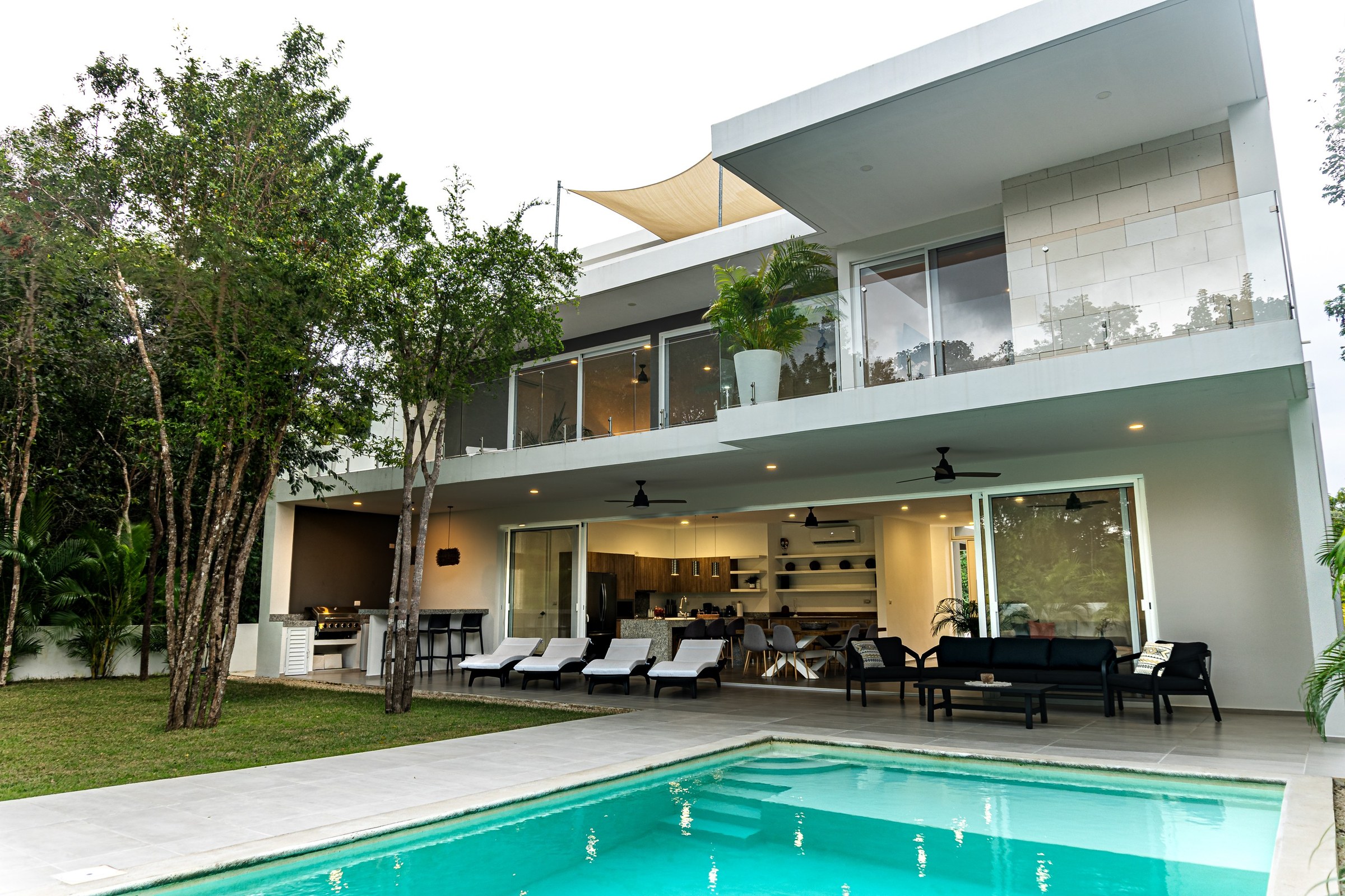 Villa Pasha | 5 Bedroom Villa with Pool and Double Lock Off at Xpu Há