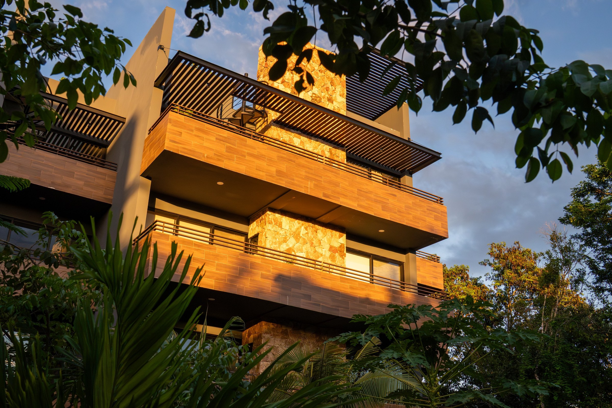 Paramar Black | 2 Bedroom Apartment in Aldea Zamá, Tulum