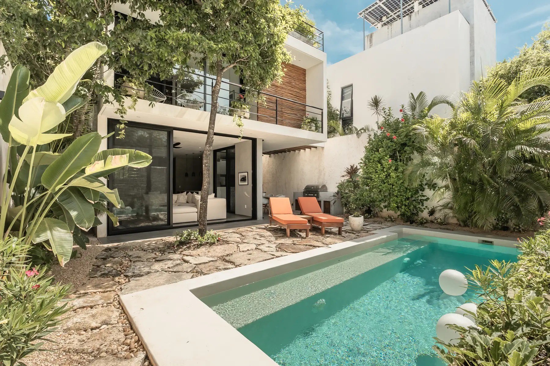 Casa Jaguar | 3 Bedroom House with Independent Guest Suite near Tulum Centre