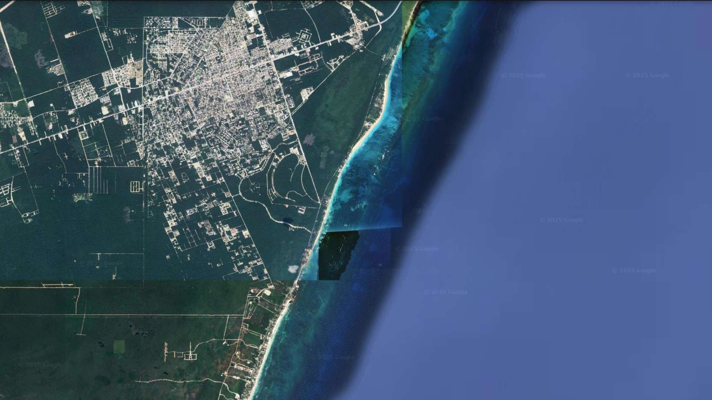 Región 8, Manzana 676 | 2,500 m² Corner Lot near Avenida Kukulkán, Tulum