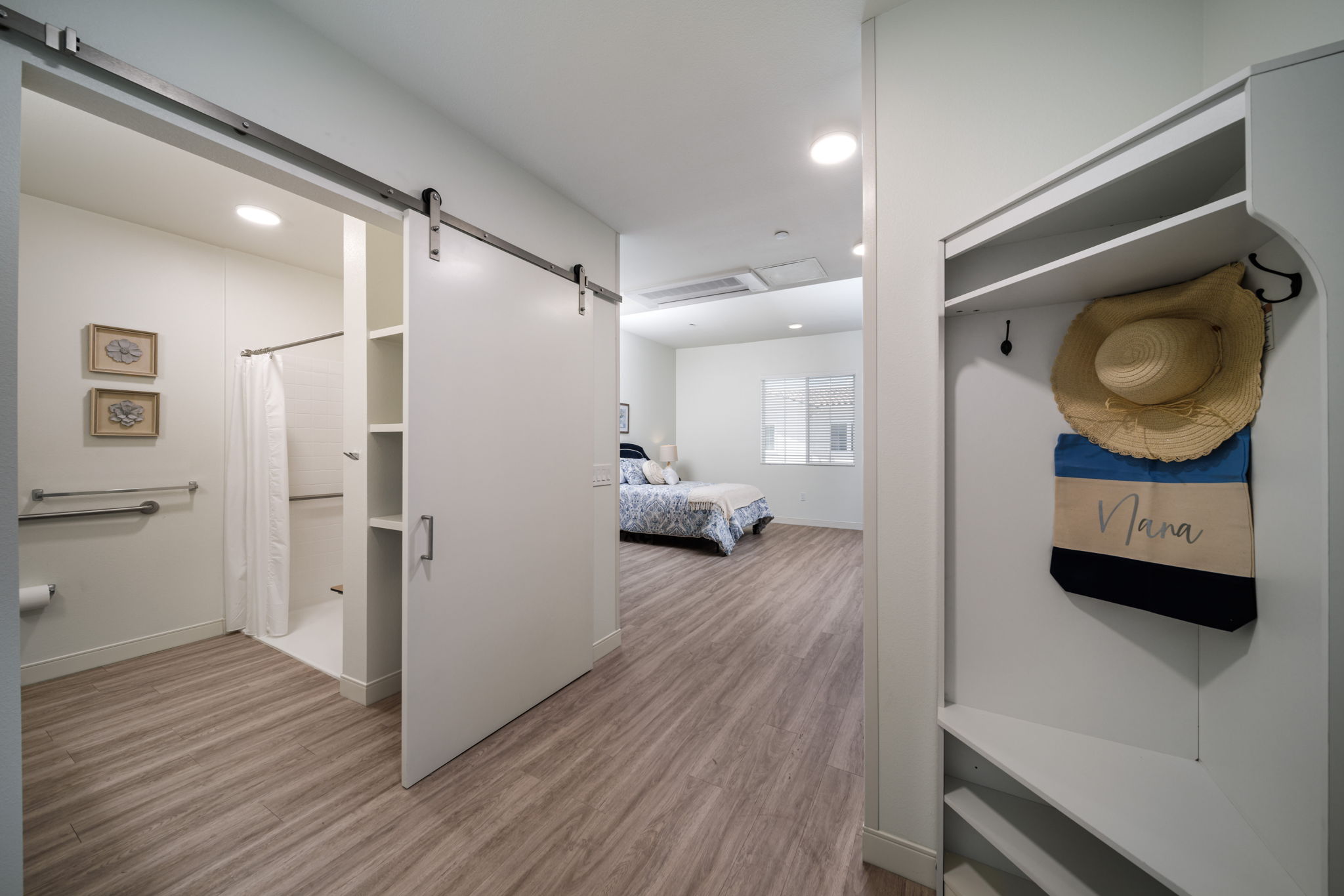 Regency Palms Senior Living, Colton CA community