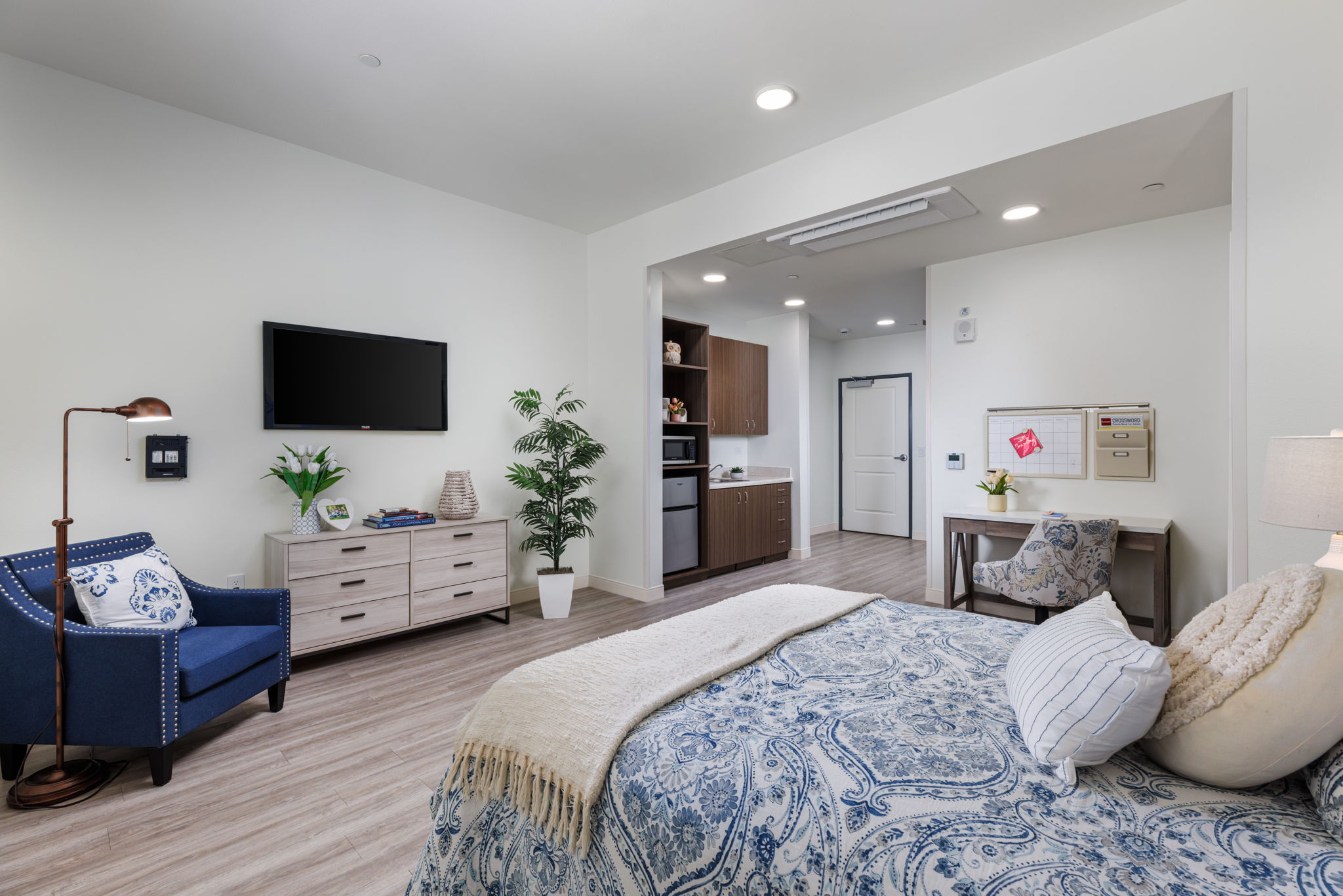 Regency Palms Senior Living, Colton CA community