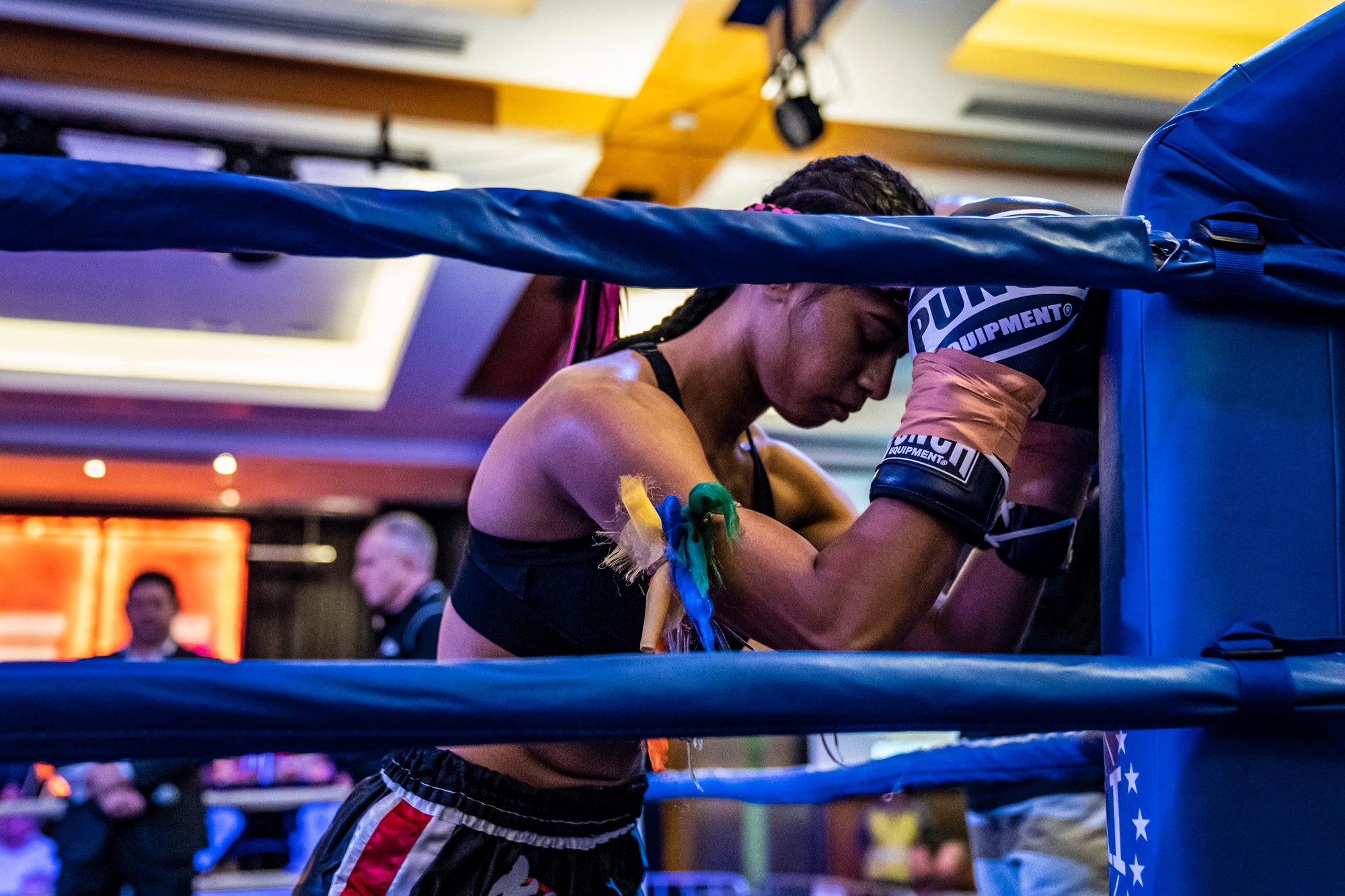 muay thai athlete fighting on the ring