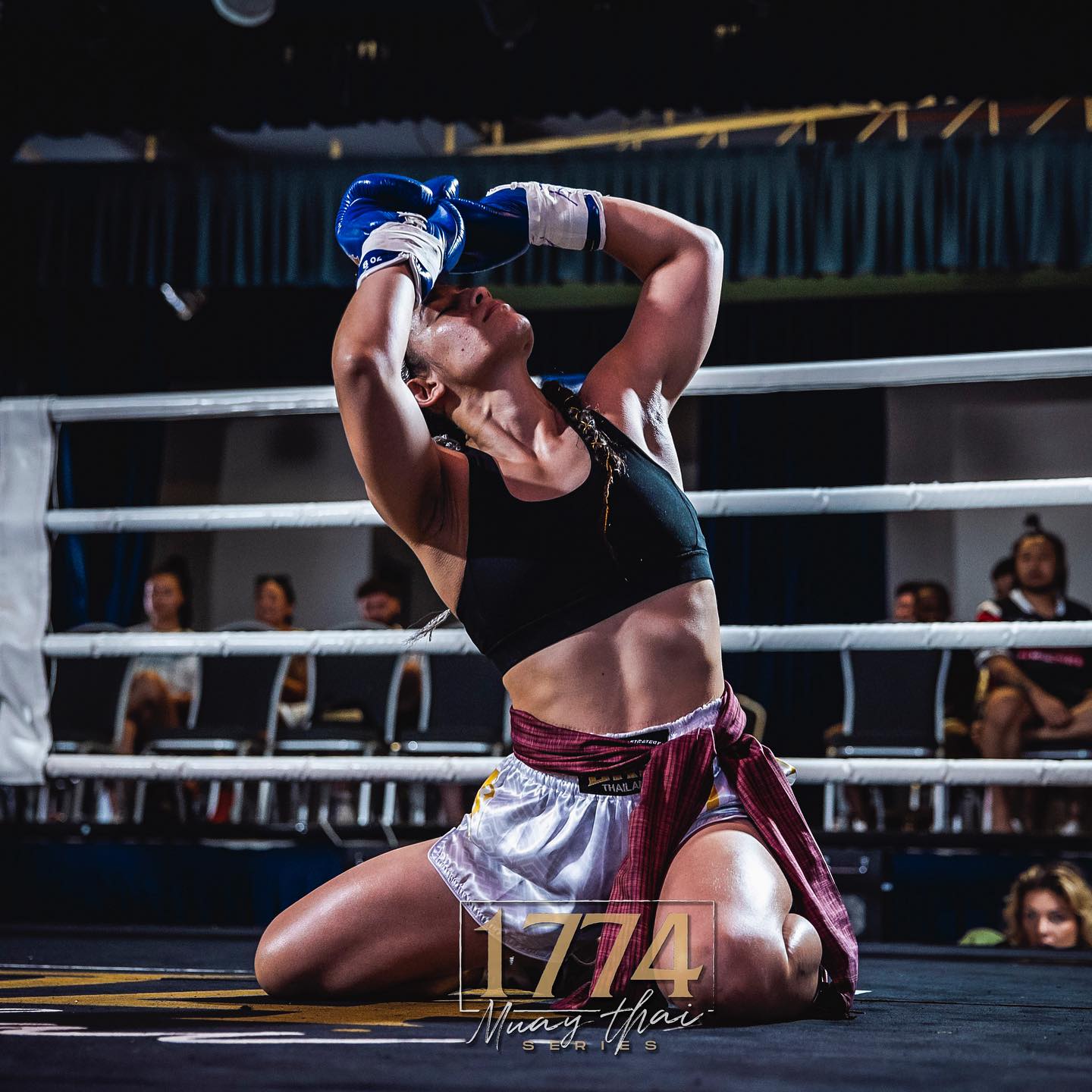 muay thai athlete fighting on the ring