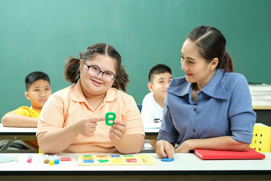 Which Is Better: ABA Therapy or School?