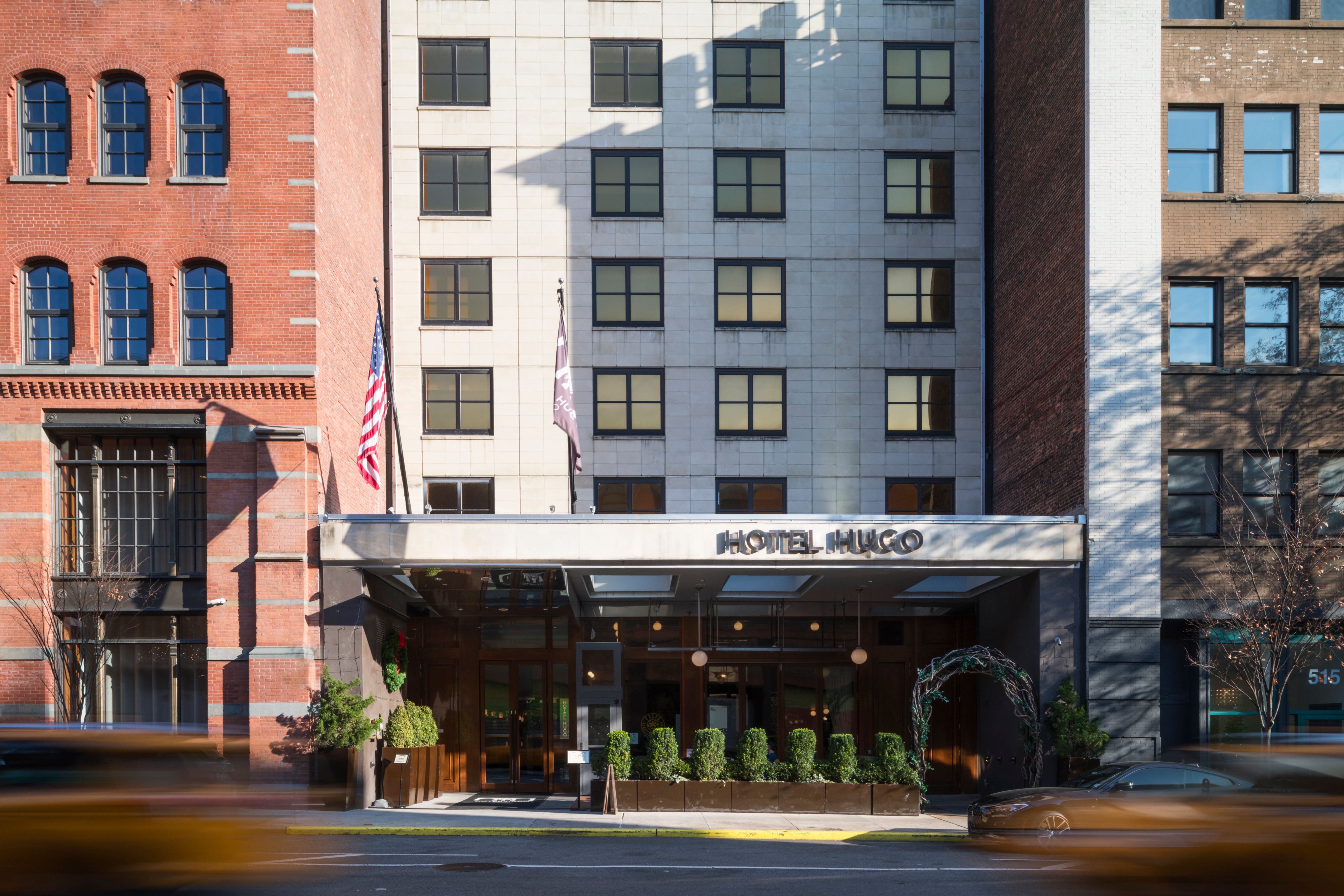 Exterior view of Hotel Hugo