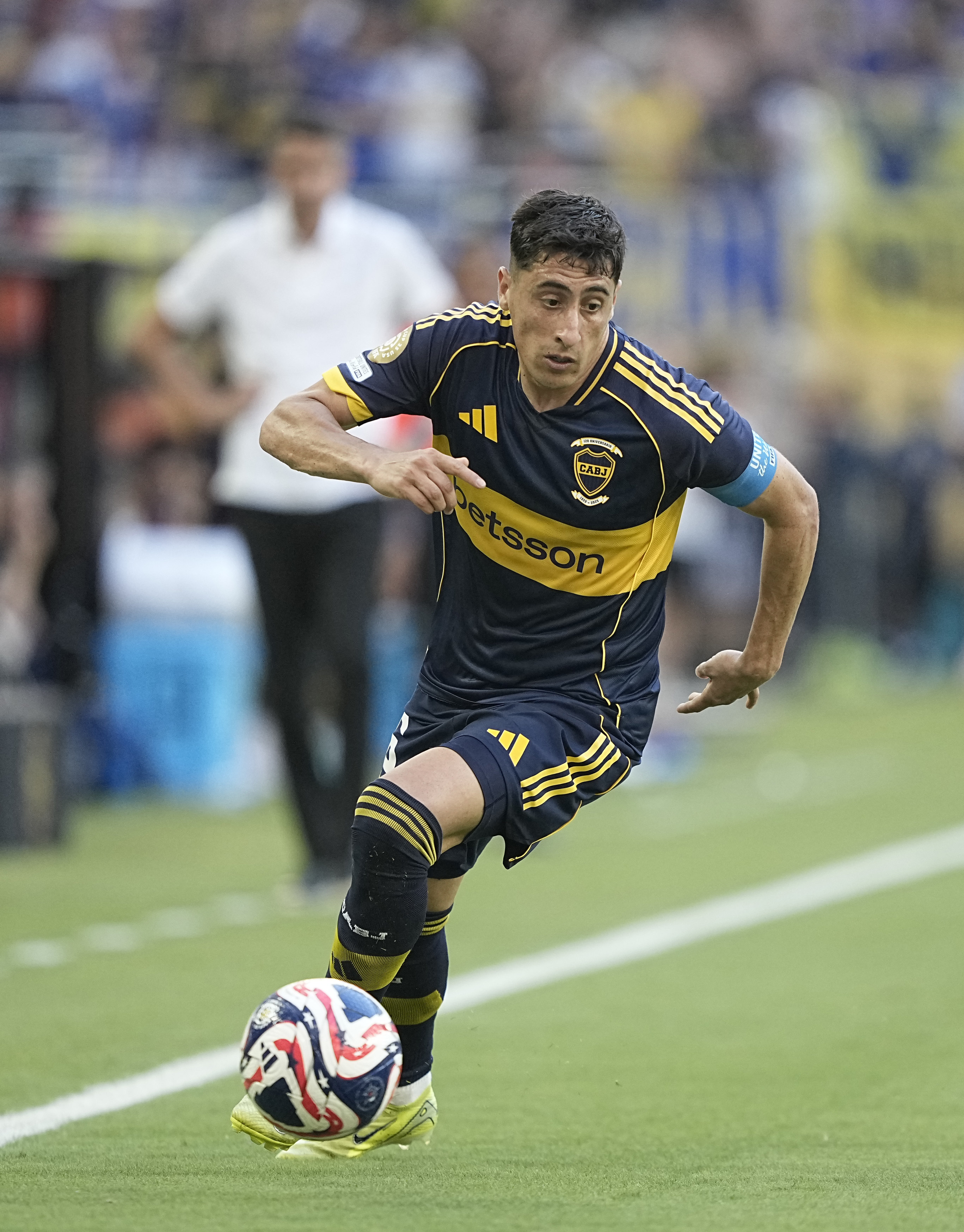 Miguel Merentiel in action against Benfica