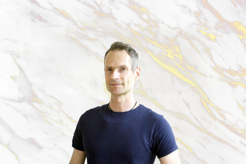 Gerrit Rüter, ein Physiotherapeut der Praxis Physioteam Bornheim.