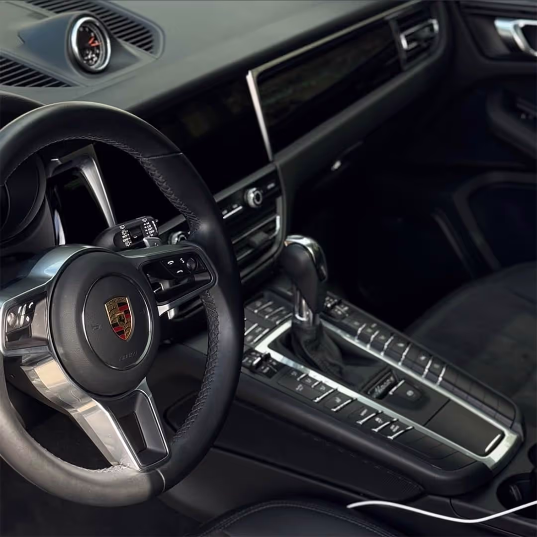 Diaz Auto Detailing - Interior Detailing