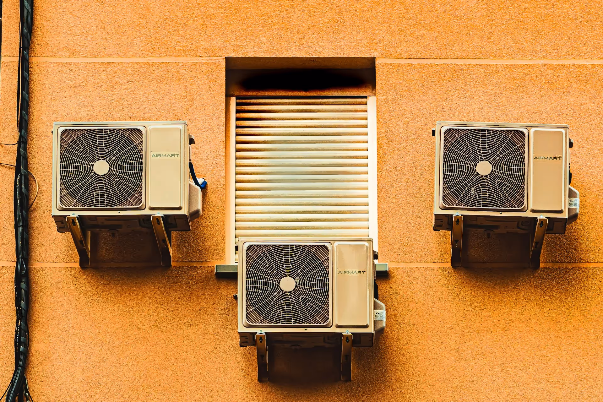 Keep Your Heat Pump Running Smoothly With Professional Maintenance Services
