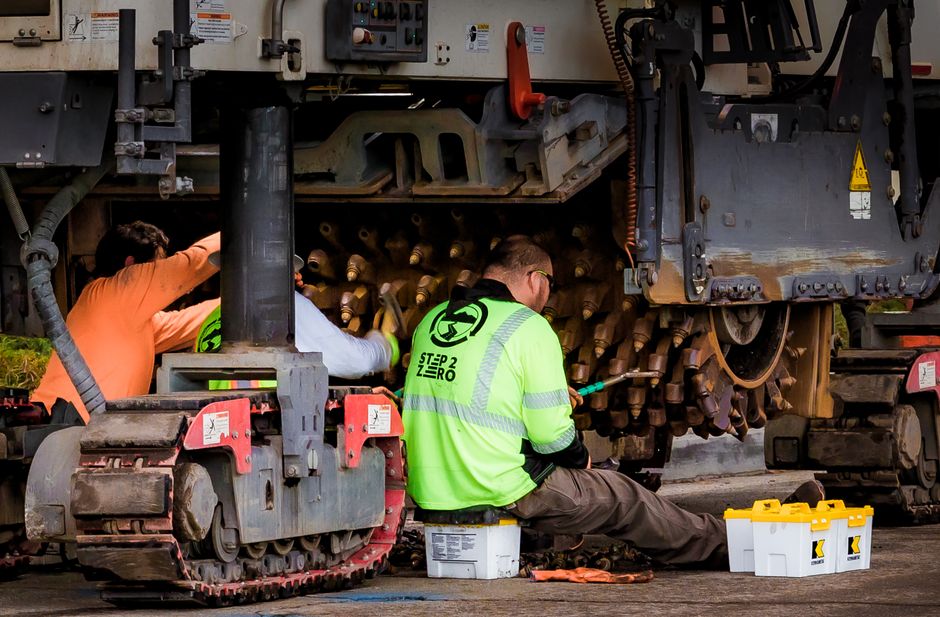Detailed Guide to How a Maintenance Plan Extends Equipment Life