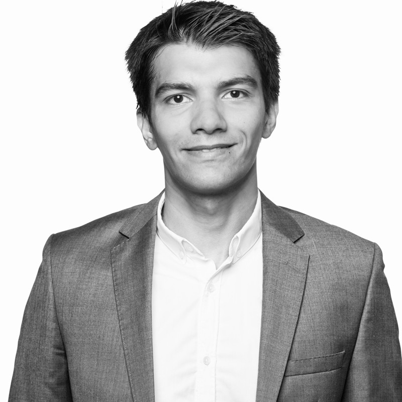 eCom Director - NICHE-BEAUTY.COM