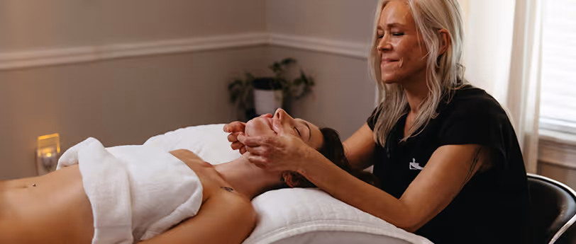 A total of 2 patients showed improvement.