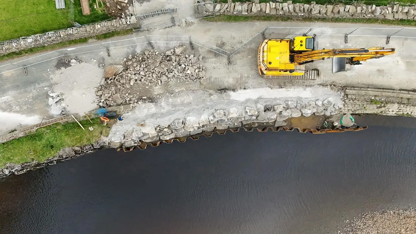 Overhead view of sheet piling and reconstructed retaining wall at Haylands