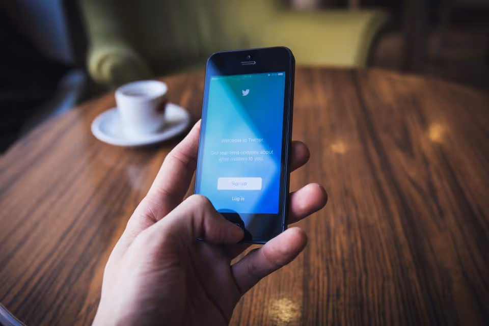 A guide to Twitter for ecommerce businesses