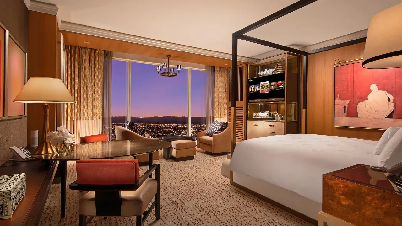Wynn Tower Suite King | Wynn and Encore Las Vegas
