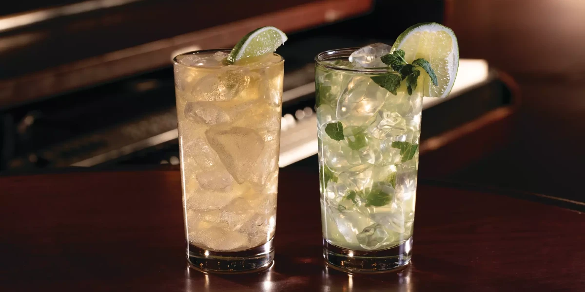 Bar at Times Square | New York New York Hotel and Casino