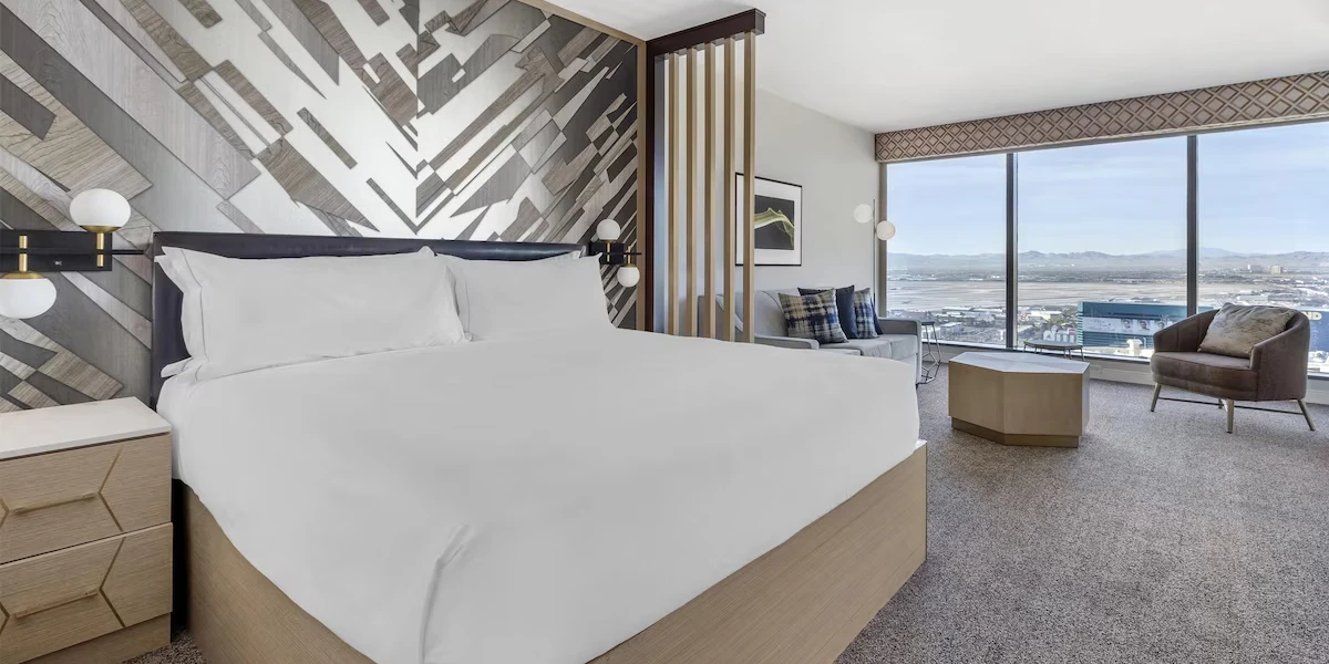 Studio King Grand | Hilton Grand Vacations Club Elara Las Vegas