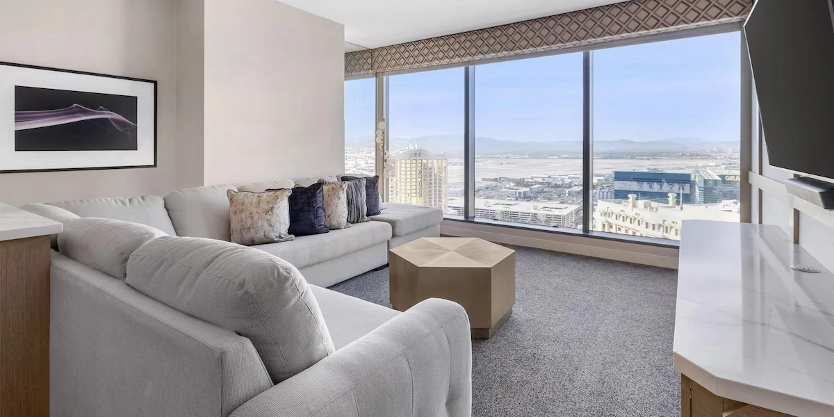 Two Bedroom Two King Grand Suite With Sofa Bed | Hilton Grand Vacations Club Elara Las Vegas