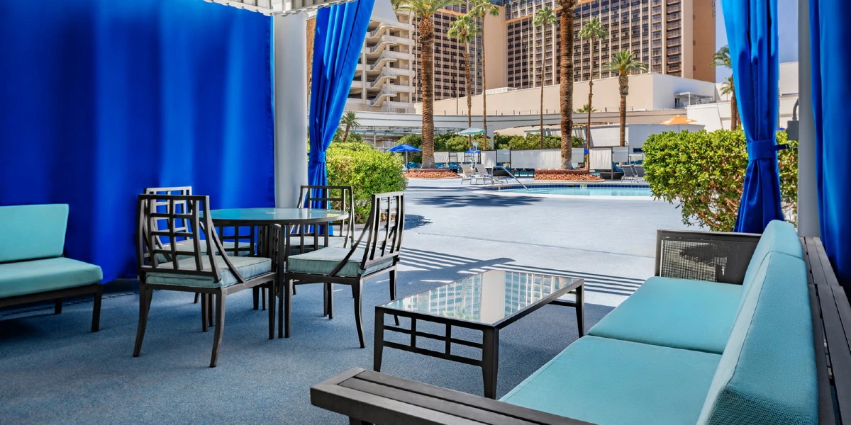 Pool at Horseshoe Las Vegas.