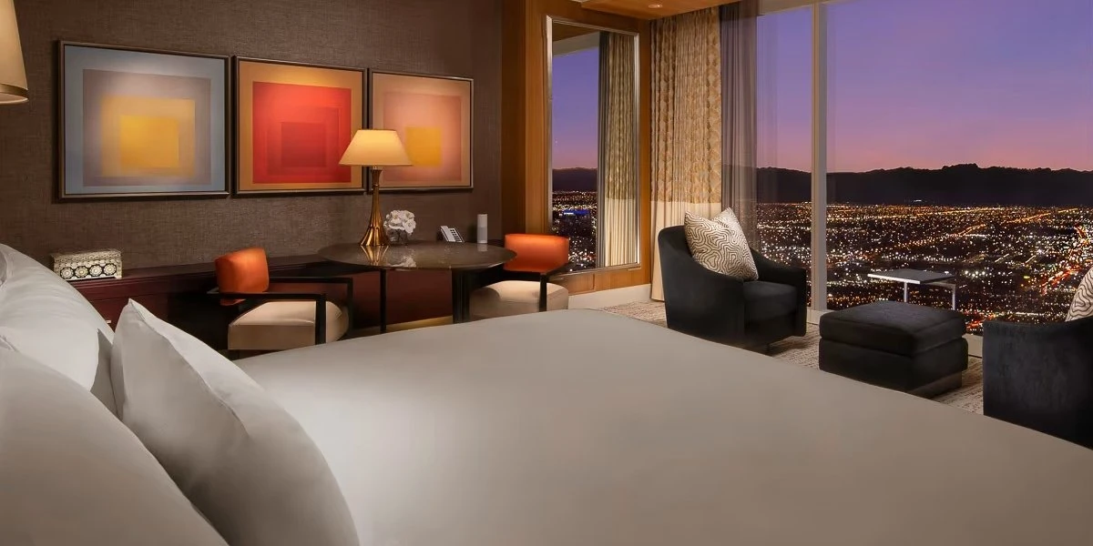 Wynn Panoramic View King at Wynn Las Vegas and Encore.