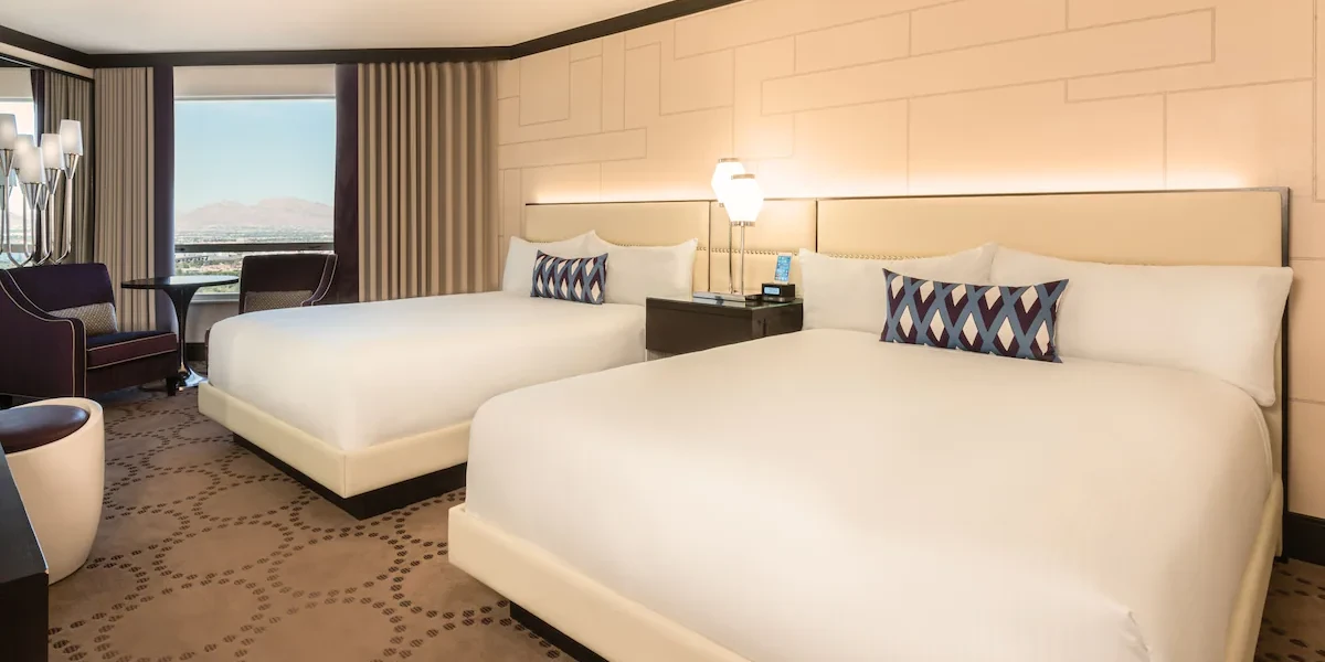 Valley Executive Suite Two Queens | Harrah's Las Vegas