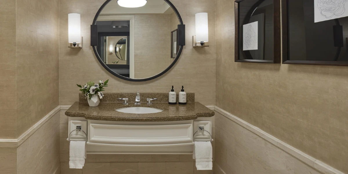 Bathroom at Four Seasons Hotel Las Vegas.