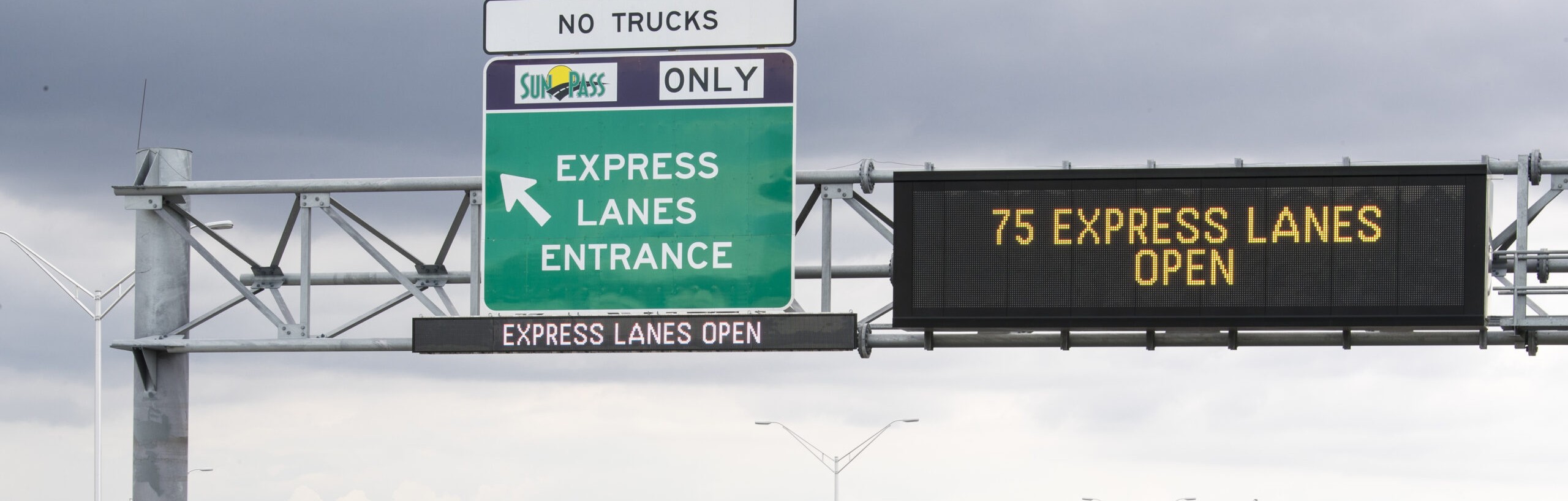 VMS Sign on Florida Expressway